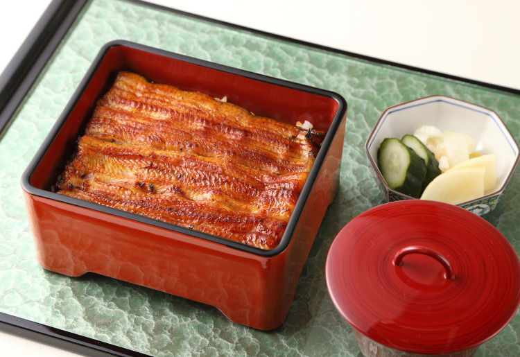鰻重　(御吸物・お新香付)